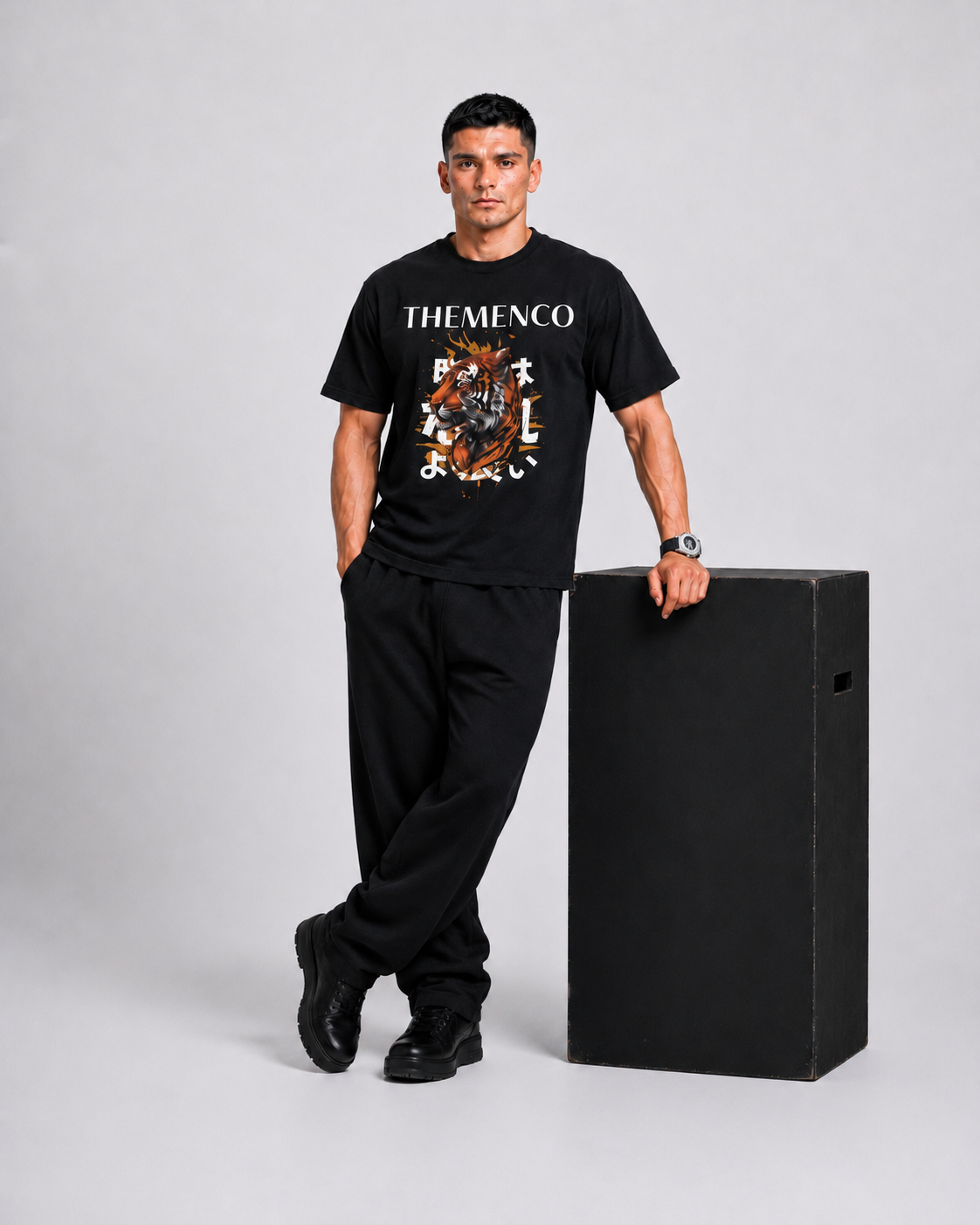 THEMENCO Tiger Men's Graphic Black T-Shirt